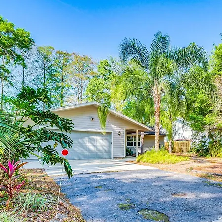 Dock And Lanai Waterfront Home In Dunnellon-3