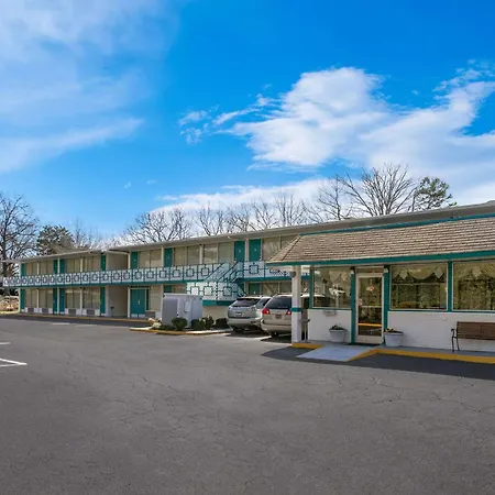 Econo Lodge Clemson - University Area-3