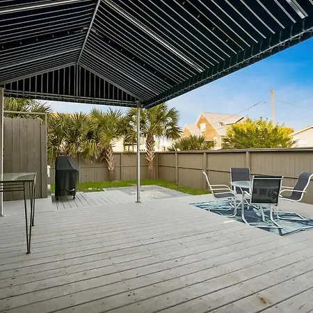 Beach Cottage! 100 Steps To The Sand, Pets Ok, Private Deck!-2