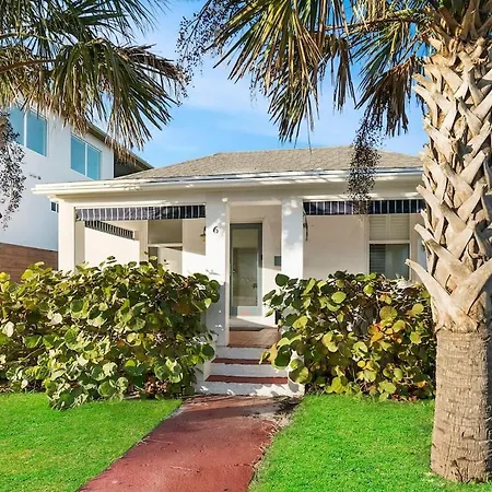 Beach Cottage! 100 Steps To The Sand, Pets Ok, Private Deck!-3