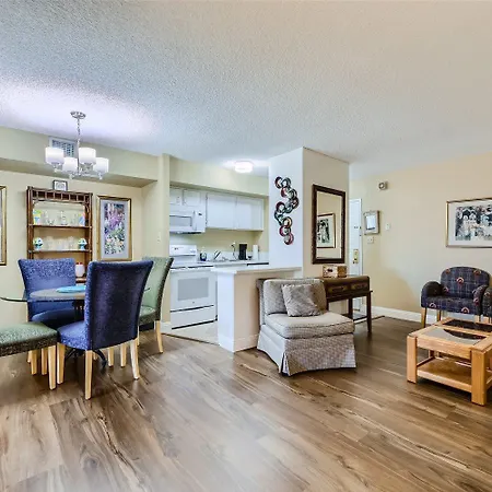 Outstanding Location - 1Br Haven Near The Strip-3