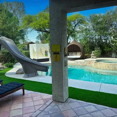 Summerlin Private Buddha Estate Resort - Pool, Spa, Sauna, Game Room, Basket Ball, Mini Golf, Gym-2