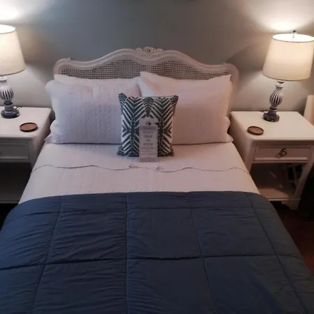Cherokee Lodge-3