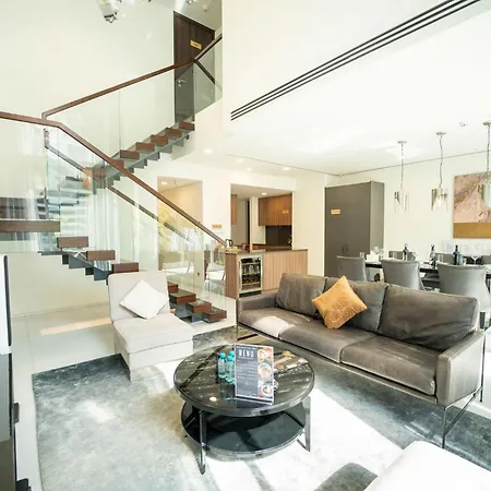 Serenity Saigon Sky Villas - Free One Way Airport Shuttle-2