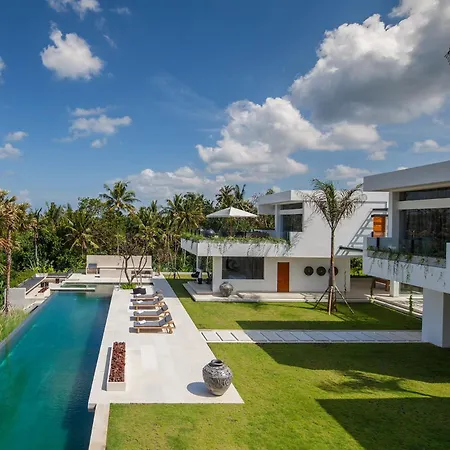Luxury 5Br Canggu Villa With Private Pool, Rice Fields View & Beach Nearby - The Palm House-2