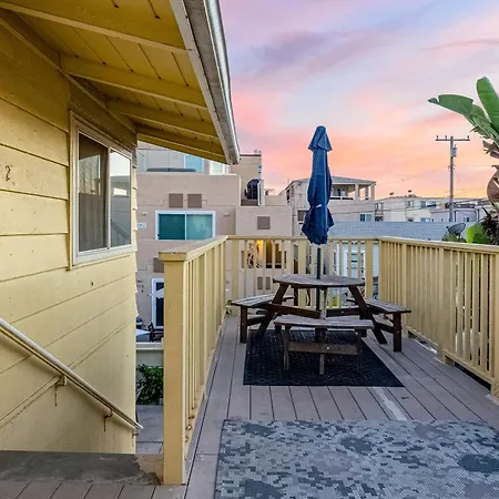 Mimi'S & Nana'S Beach House-2