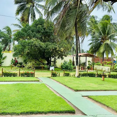 Parque dos Coqueiros- Bangalos e Suites-2