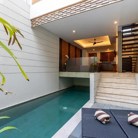 Villa Kayu Raja-2
