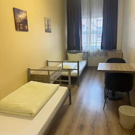 Low Budget Hostel-3