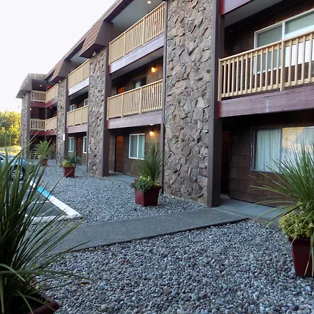 Chautauqua Lodge-3