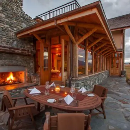 Fiordland Lodge-2