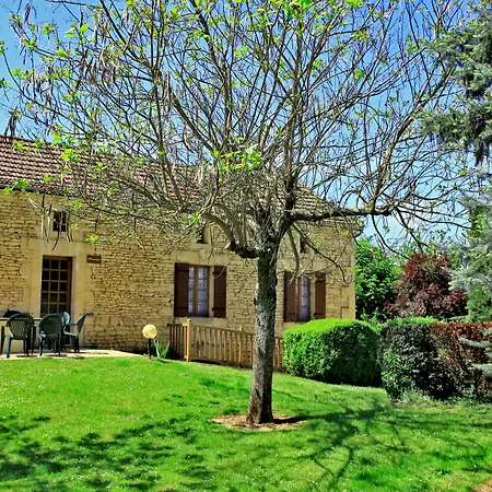 COMBAS village de gites-2