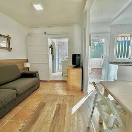 Casa Independiente-Garden-Views-2 Bedrooms-2