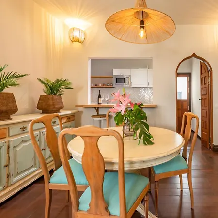 Villa Family Beach House Corralejo Bay By Holidays Home-3