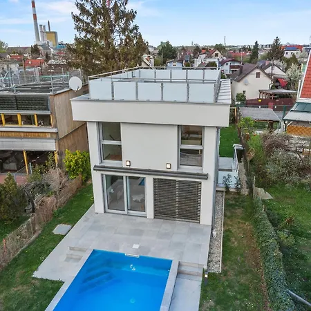 Villa Jäger mit Pool in Wien-2
