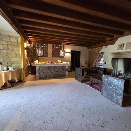 Delser Verona Manor House-2