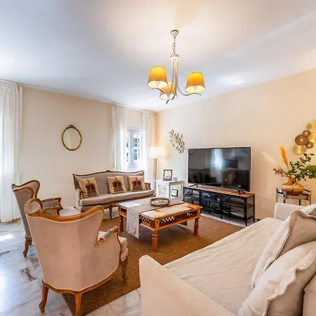 Villa Buenavista Malaga - Sea View, Private Heated Pool, Spa, 5 Bedrooms-2