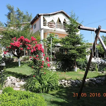 Vila Chasovnikarov-2