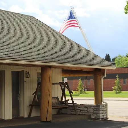 Moose Creek Lodge & Suites-3