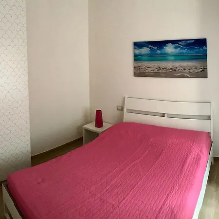 Rose Beach Apartment-3