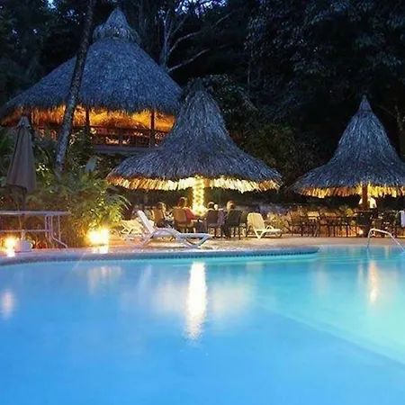 Villas Pico Bonito-3
