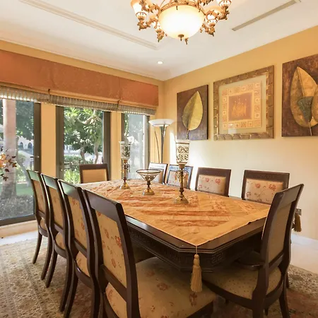 Yanjoon Holiday Homes - Palm Jumeirah Frond A Villas-2