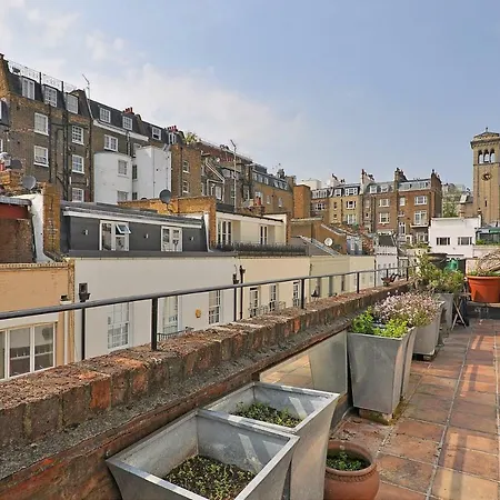 Ennismore Mews-2