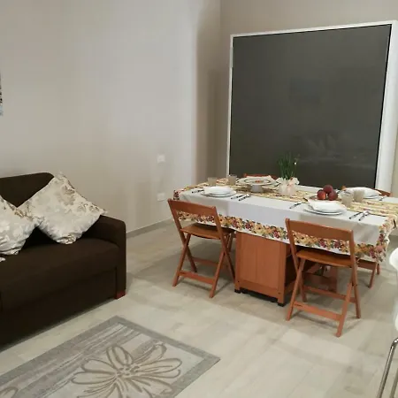 La Maison-2