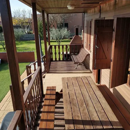 Casita De Madera-2