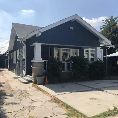 Hollywood Lux-Entire House+Parking Self Check-In-2