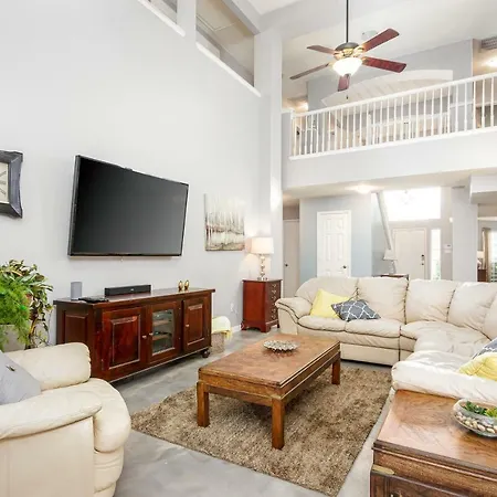 Symphony Home Near Fort Worth Stockyard, Globe Life, At&T By Homestaypros-3
