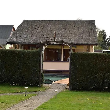 Ferienhaus am Kamskefliess-2
