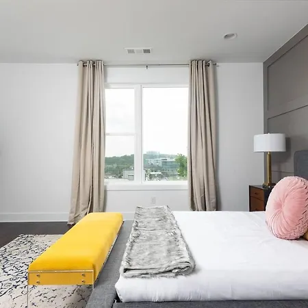 Domio Sylvan Park Modern 4Br Balcony-2