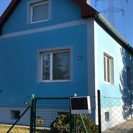Lovely House For Relaxing Trips-3