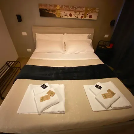 Kings Of Rome Apartments-2