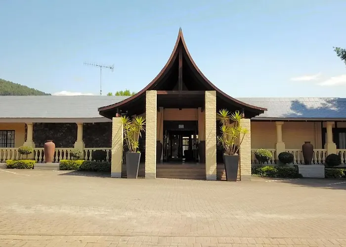 Floreat Riverside Lodge And Spa