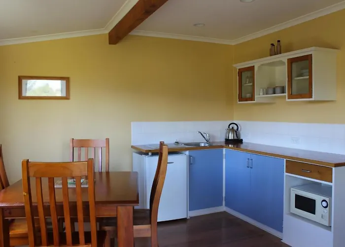 Blue Thistle Cottages