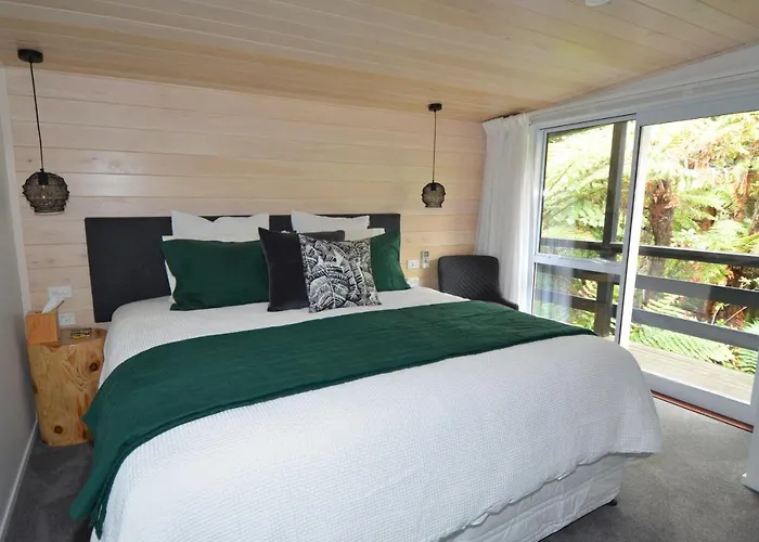 Wairua Lodge - Rainforest River Retreat