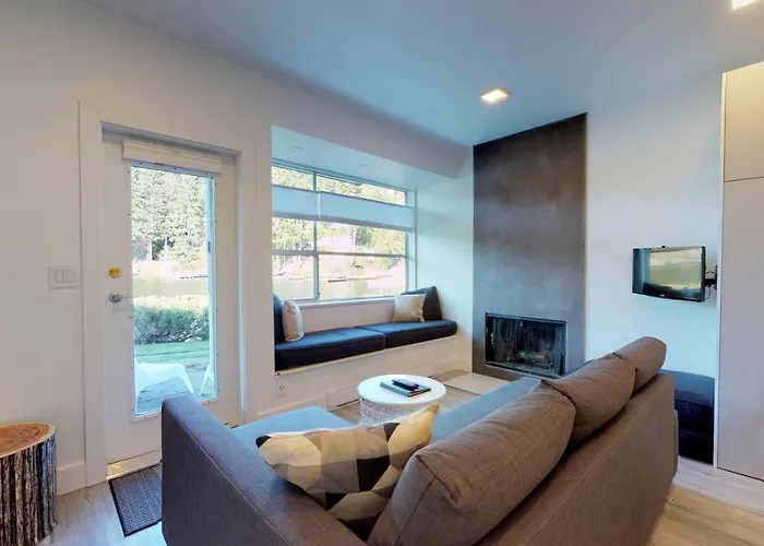 1Br + Sofabed | Whistler On The Lake | Lakefront | Serene Location | Wood Fireplace