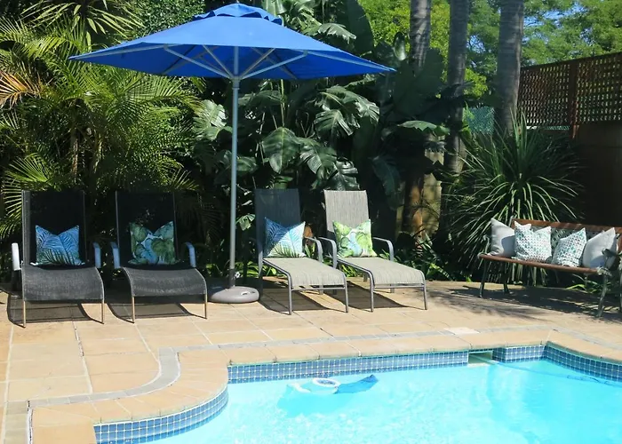 Oakvale Lodge