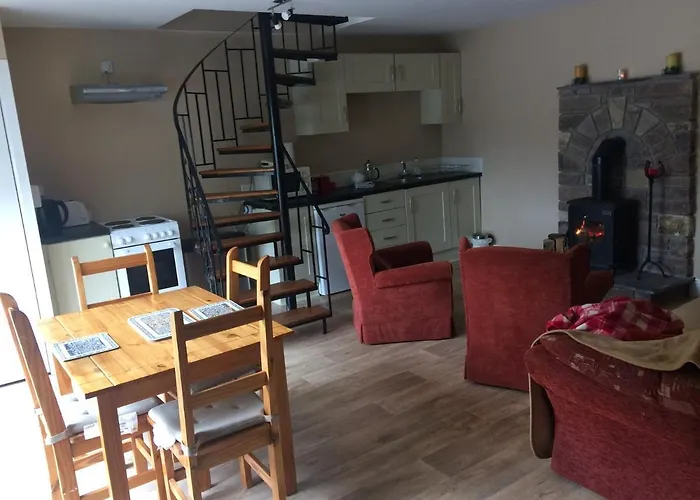 Broadford Nursery And Garden Centre -Walkers Lodge