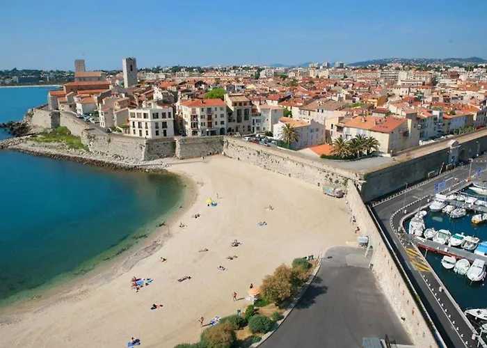 MAISON SAFRANIER villa balnéo vieil antibes