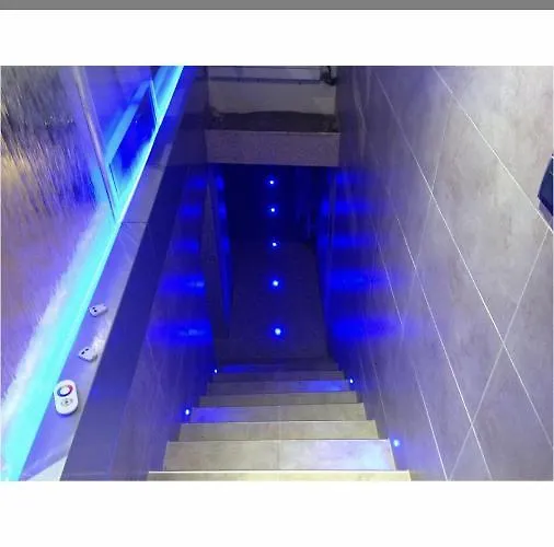 Logement haut de gamme jacuzzi sauna Clermont-Ferrand