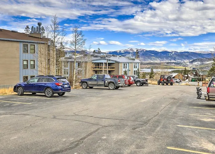Ski & Hike: Mtn-View Condo In Silverthorne!