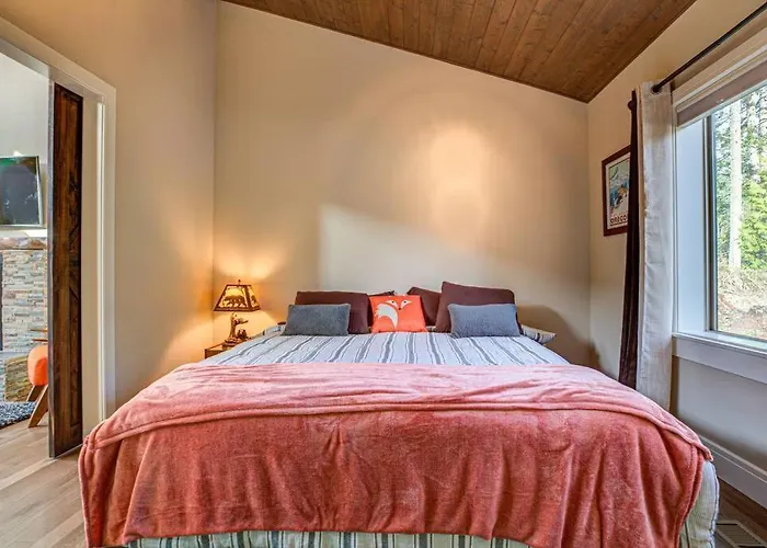 Newly Built Modern Chalet At Mt. Hood Village
