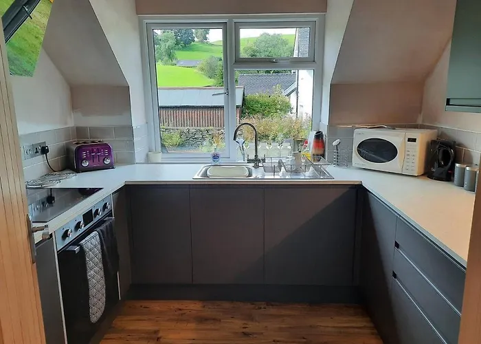 3 Bed Barn - Sleeps Up To 6 - Parking - Wifi