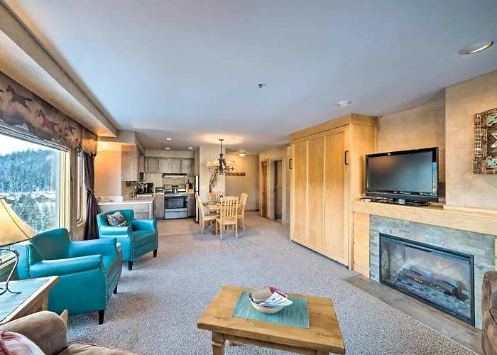 Big Sky Ski-In/Ski-Out Condo W/ Mountain Views!