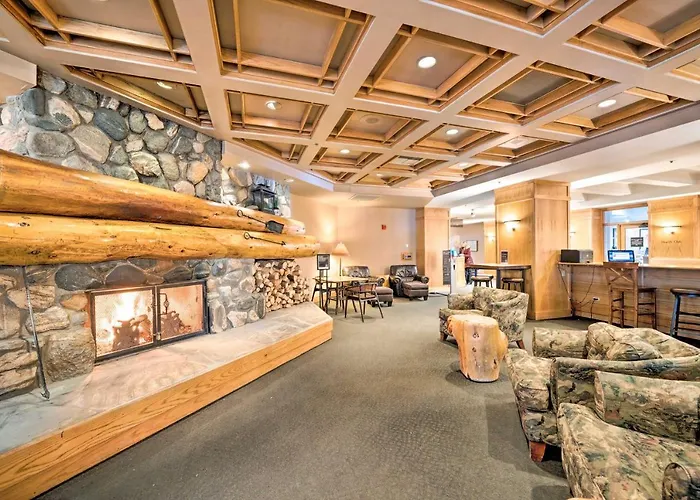 Big Sky Ski-In/Ski-Out Condo W/ Mountain Views!