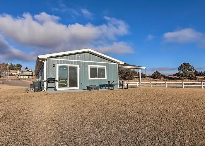Lake Mcconaughy Getaway With Covered Patio