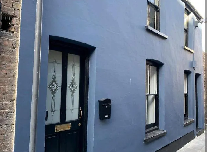 Ferry Lane Cottage